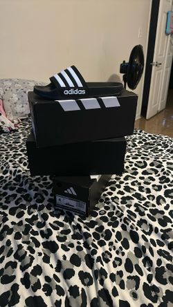 Adilette Shower Sandals