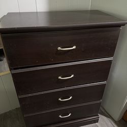 Free Dresser
