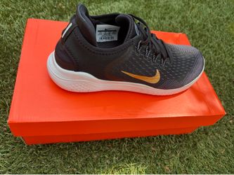 NIKE FREE RN 2018