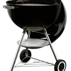 Weber Original Kettle 22 inch Charcoal Grill, Black, Freestanding New In Box