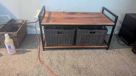 Small storage bench