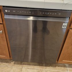 LG Black Stainless Dishwasher 