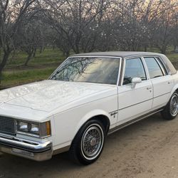1983 Oldsmobile Cutlass Supreme