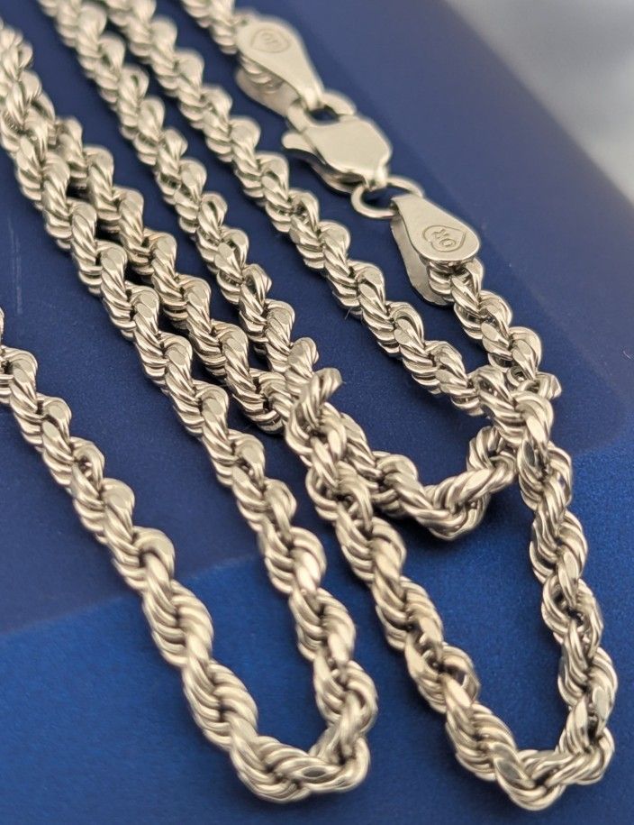 C2🤍14K White Gold Hallow Rope Link Chain| 18"| 2mm