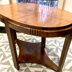 Stream-line Art Deco Lamp Table 