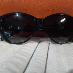 TORY BURCH SUNGLASSES WITH CASE