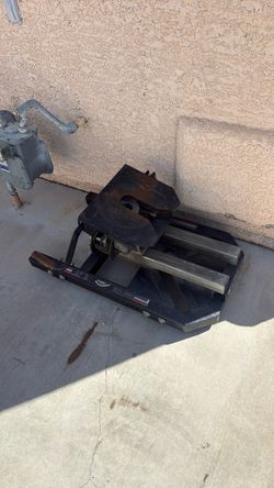 PullRite Fifth Wheel slide Hitch