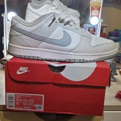 Nike Retro Dunk Low. White Summit/Grey Sz 10