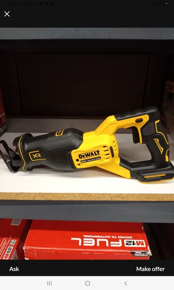 DEWALT 20V MAX BRUSHLESS XR VARIABLE
SPEED RECIPROCATING SAW TOOL ONLY