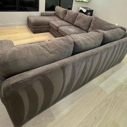 Large Sectional Couch from Living Spaces 