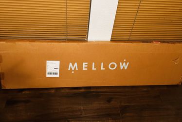 14βin. Black Metal Platform Bed