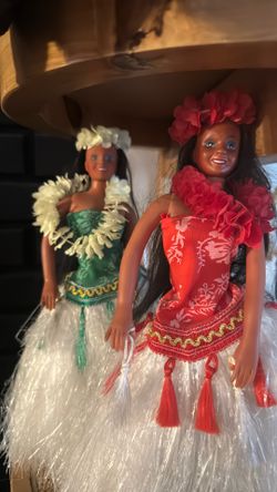 Vintage Hula Girls