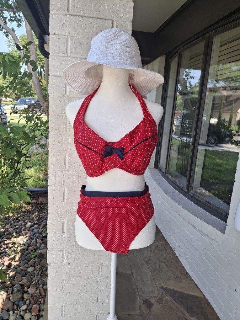 Traje De Baño Con Todo Y El Sombrero.. Talla Xl