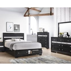 BRAND NEW Black 4pc Bedroom Set With Storage Drawers (Queen Or King)