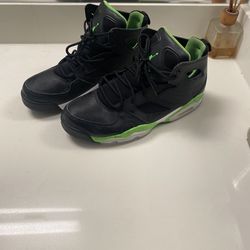 Jordan Flight Club 91 Black Green Strike