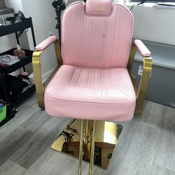 Luxmars Hair Stylist Chair 