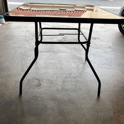 Black Glass Table 34x34x29 