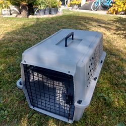 Nice Condition Clean Pet Dog Cat Kennel Crate Cage