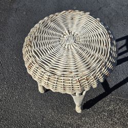 Vintage White Wicker Stool Or Bench