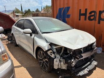 2022 Toyota Corolla SE PARTS ONLY!