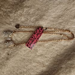 BETSY Johnson Golden Crystal Bow Necklace