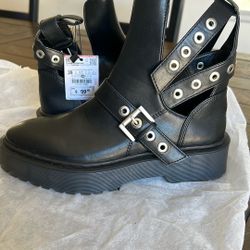 Zara Women Shoes Black Boots 