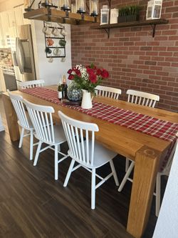 Restoration  Hardware Dining Table With 8 Chairs 