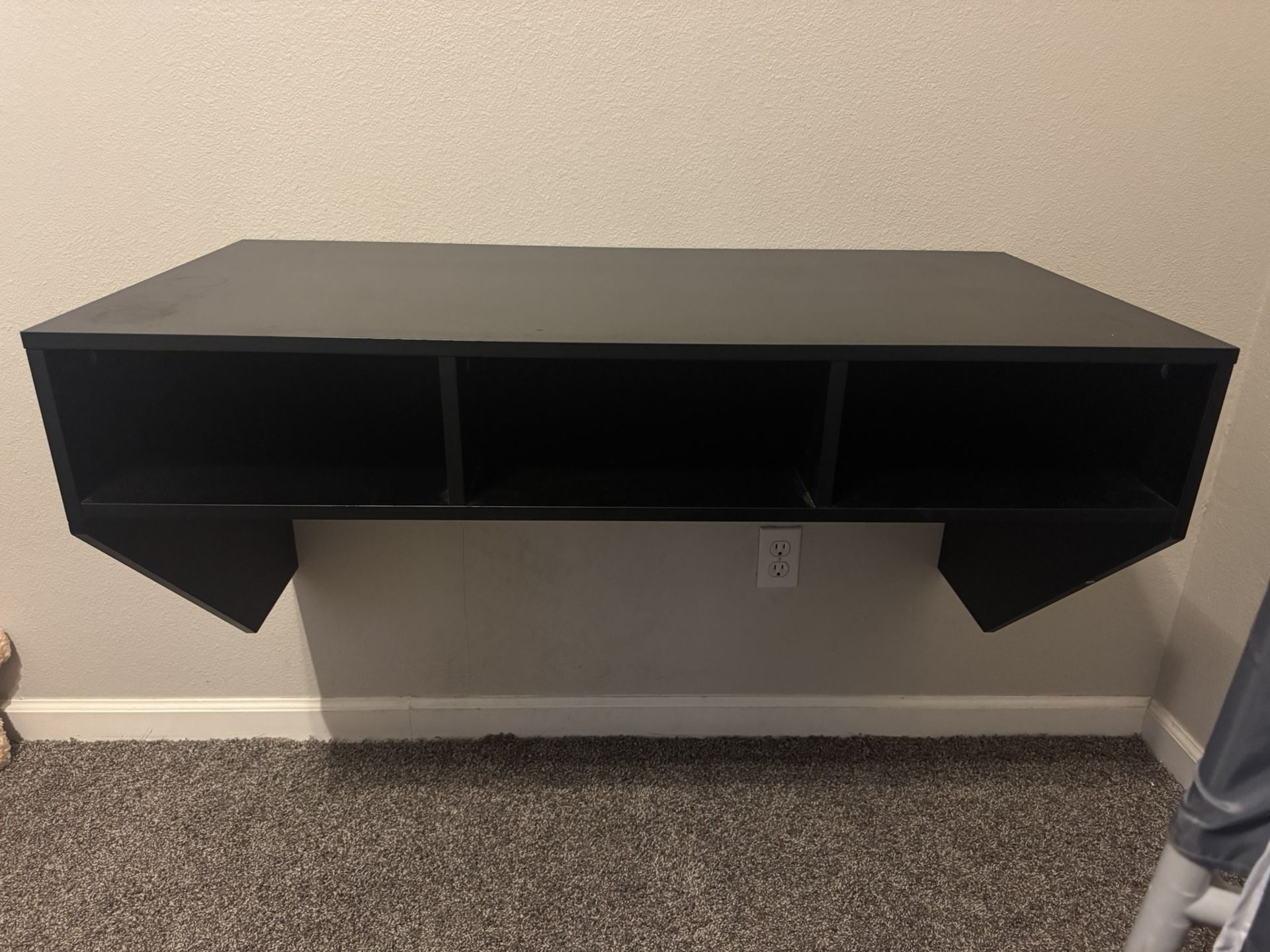 BLACK Floating Desk