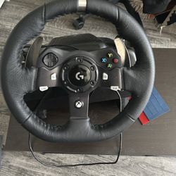Logitech G920 Driving Force Racing Wheel