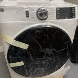  GE® ENERGY STAR® LONG VENT 7.8 CU. FT. CAPACITY SMART ELECTRIC DRYER WITH SANITIZE CYCLE