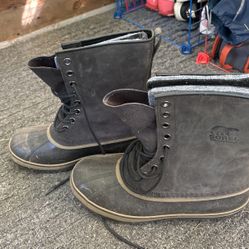 Sorel Winter Boots. 