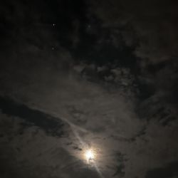 Rento Avitacion Para Persona Responsable Para Más Información Favor De Mandar Mensaje Gracias