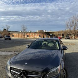 Mercedes Benz c300 4 magic 