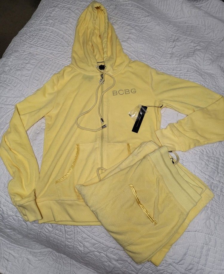 BCBG Women's Size Small 2 Piece Terry Cloth Set