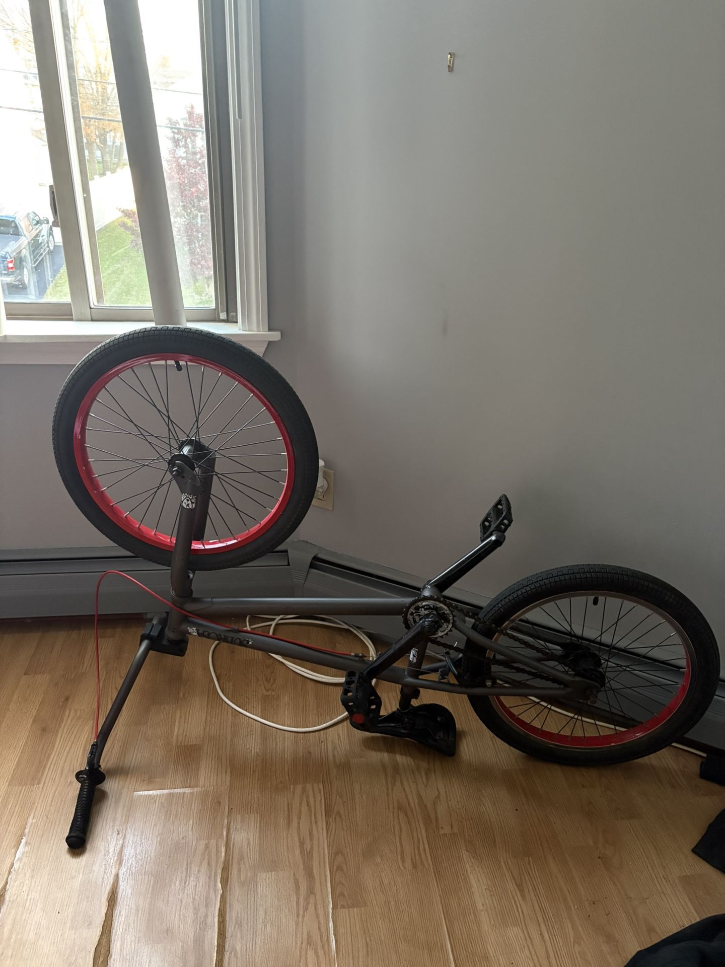 Subrosa BMX Bike