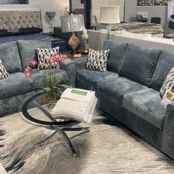 Lovely Sofa Set! $1199 ✅📲✨ Easy Financing!