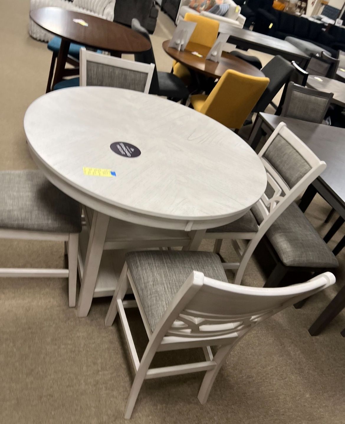Nice Stylish Dinette Set!