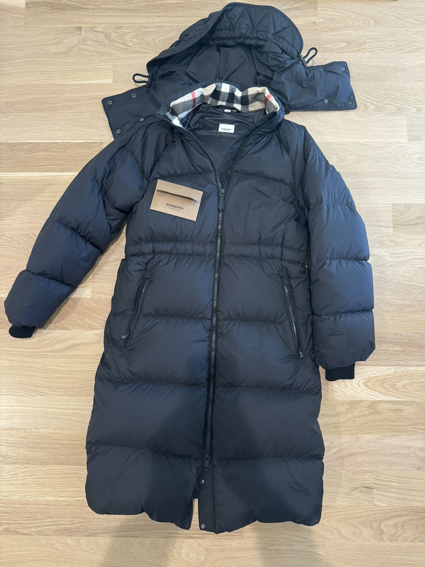 Women’s Burberry Jacket New 