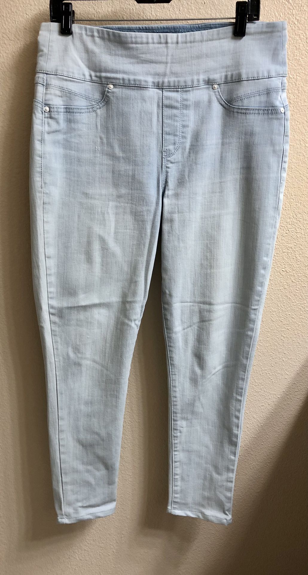 Seven Jeans