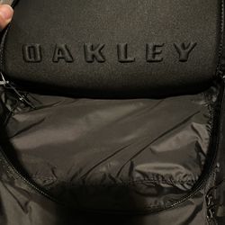 OAKLEY BACKPACK 