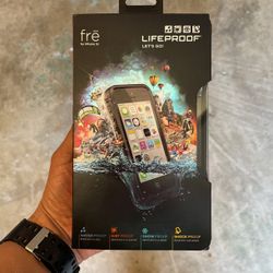 Lifeproof Cover For iPhone 5c