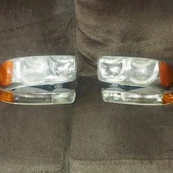 FREE - 2003 Yukon Headlights