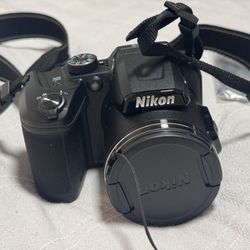 Nikon Cooplix B500