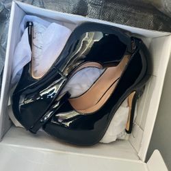 women stiletto high heels  peep toe pumps ankle straps black