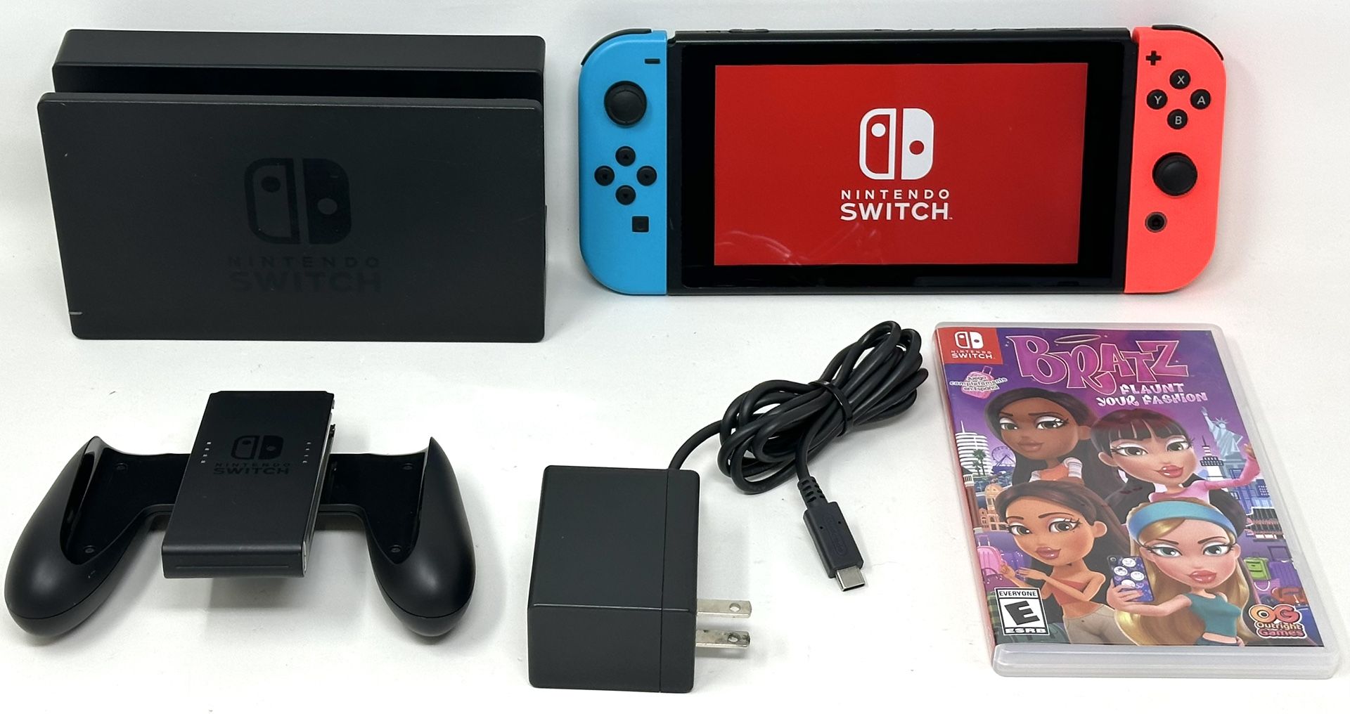 READ 1st - Nintendo Switch HAC-001(-01) Video Game Console w/Bratz Game