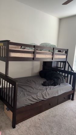 Bunk Bed with Stairs