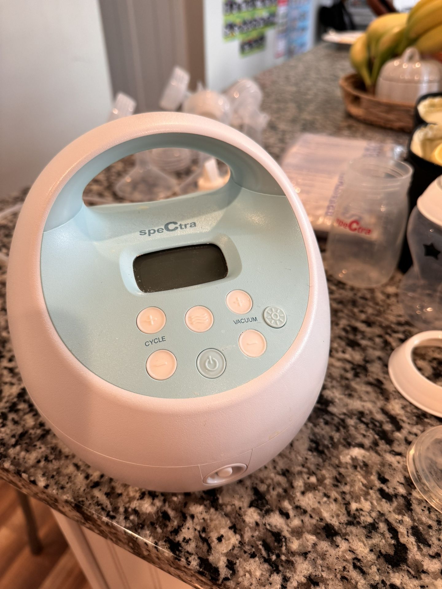 SpeCtra Pump Breastfeeding