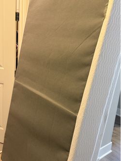Boxs twin bed