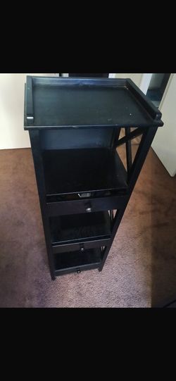 3 Stands Shelf And Wardrobe