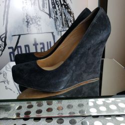 Ann Taylor Black Suede Wedge Heel Size 10
